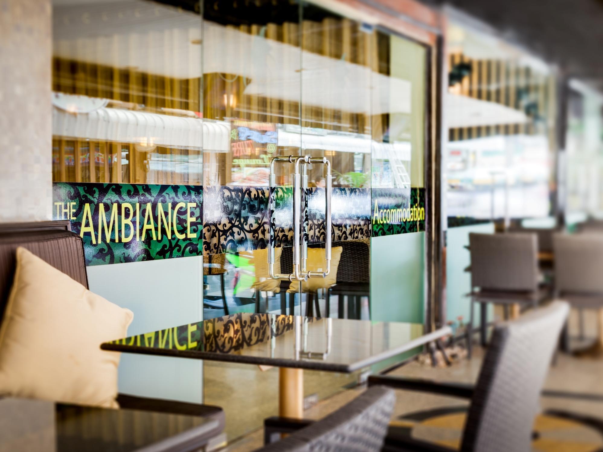 The Ambiance Hotel Паттайя Экстерьер фото